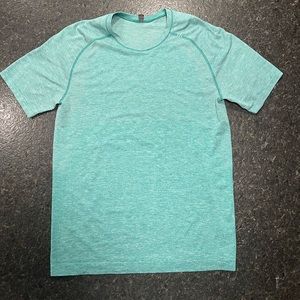 Lululemon Metal Vent Tech Tshirt in Green